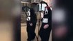 İran’da sokağa çıkma yasağını delenlere  Azrail kostümüyle koronavirüs uyarısı