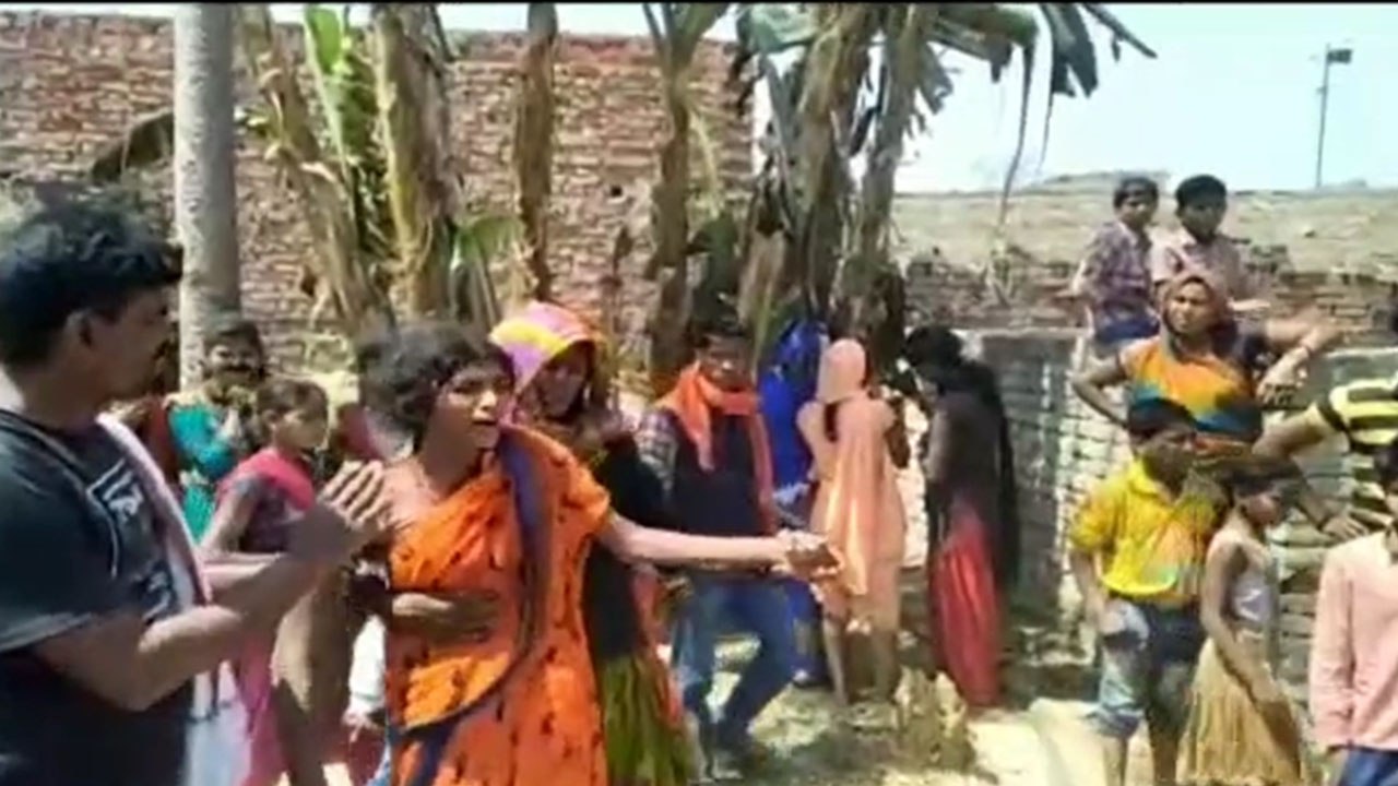 कुशीनगरः गैस लीक होने के चलते घर में लगी आग, दो मासूमों की मौत