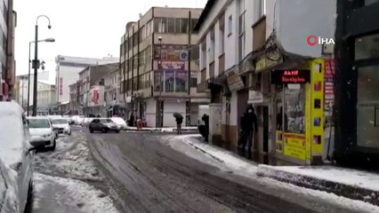 Bingöl’de Kar Yağışı Nedeniyle 281 Köy Yolu KapandI