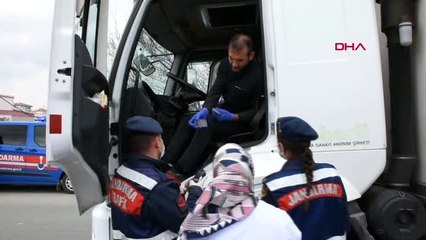 Kırıkkale'de koronavirüs denetiminde uzun kuyruklar oluştu