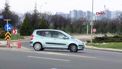 Ankara'da akılalmaz görüntü! Kuyruğu gören böyle kaçtı
