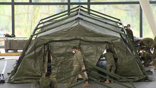 La Generalitat frena el hospital de campaña del Ejército en Sabadell para levantarlo con paneles