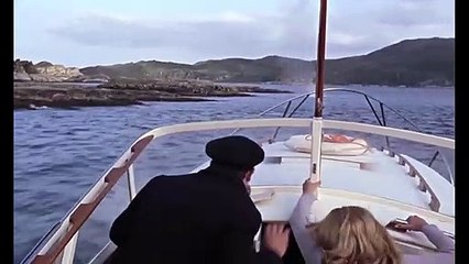 James Bond FROM RUSSIA WITH LOVE movie clip - Boat Chase