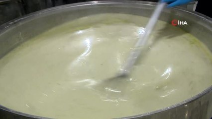 Bursa Büyükşehir Belediyesi'nden ihtiyaç sahiplerine yemek desteği