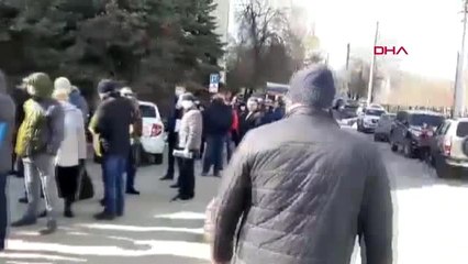 Rusya'da "sokağa çıkma izni" kuyruğu