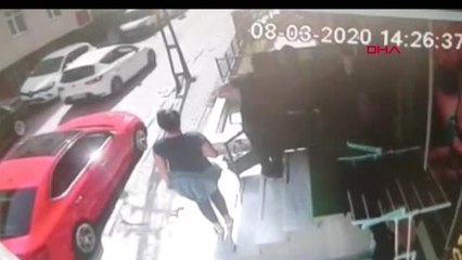 AVCILAR'DA OTİZMLİ GENCİ DARP EDEN SANIĞA TAHLİYE