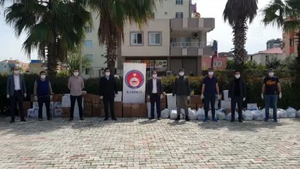 Kadirli'de yaşlılara ve ihtiyaç sahibi ailelere gıda yardımı