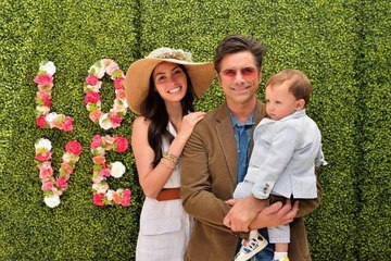 The Iconic Full House Couch Has Been Reduced to John Stamos’s Baby Gate