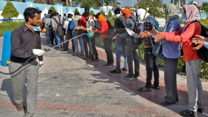 What are the challenges of battling coronavirus in India?