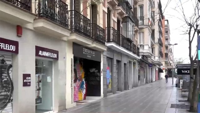 الحكومة الإسبانية تعطل عمل القطاعات الاقتصادية غير الأساسية