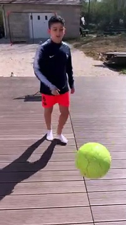 Défi réalisé par Elyes U12