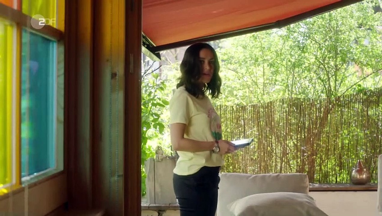 Lena Lorenz (19) Außergewöhnlich einzigartig Staffel 6 Folge 1 Teil 2