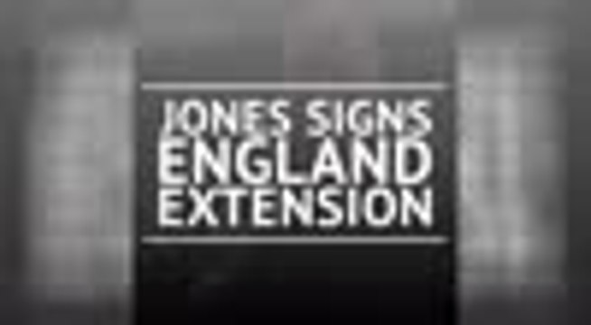 Breaking News - Jones signs England extension