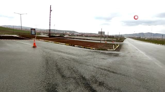 Gemerek'e giriş çıkışlar kapatıldı