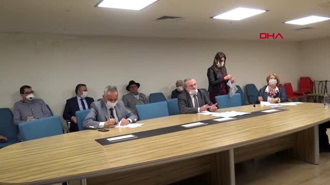 Fakülte binaları için 20 milyon liralık sözleşmeye, koronavirüs tedbirli imza töreni