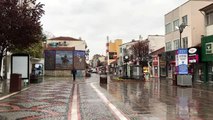 Trakya'da koronavirüs önlemleri ve yağışlı hava sokaklarda insan yoğunluğunu azalttı -...