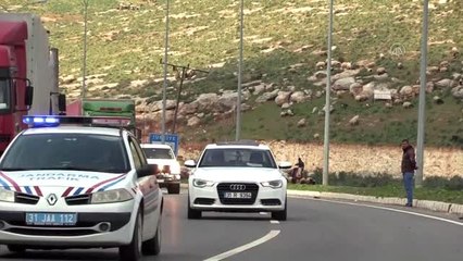 BM'den İdlib'e 74 tır insani yardım