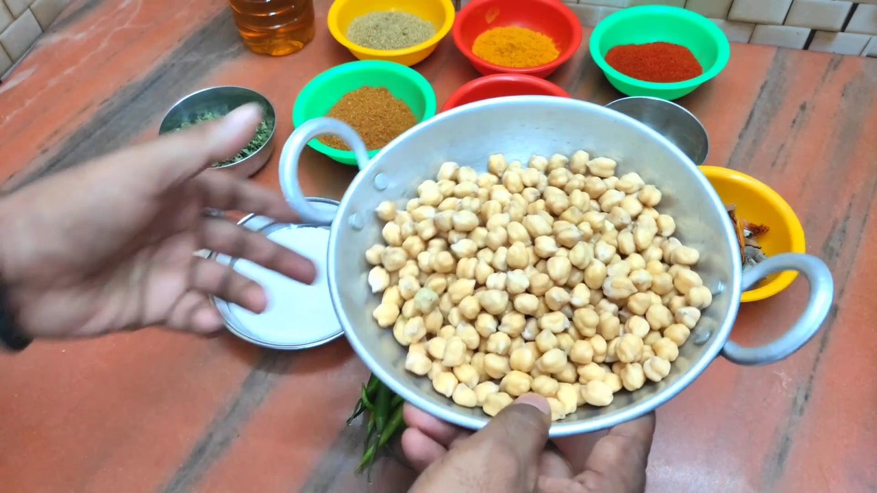 How To Make Chana Masala At Home | Chana Masala Banaiye Professional Tarike Se Ghar Par | Chhole |