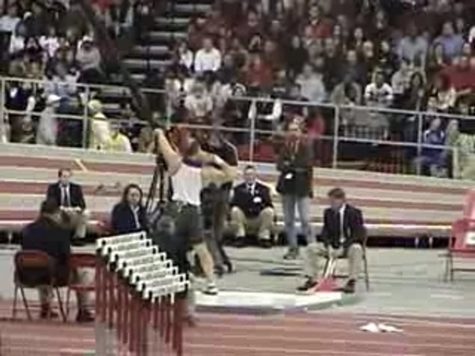 Athlé lancer poids indoor Adam Nelson 22m40 !!!