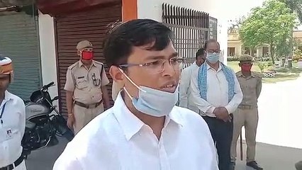 अमेठी: जिलाधिकारी ने कोरनटाईन सेंटर में आए 6 लोगों का जाना हाल