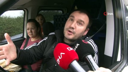 Trafik polisleri araçları tek tek durdurarak, vatandaşları evde kalmaları için uyardı