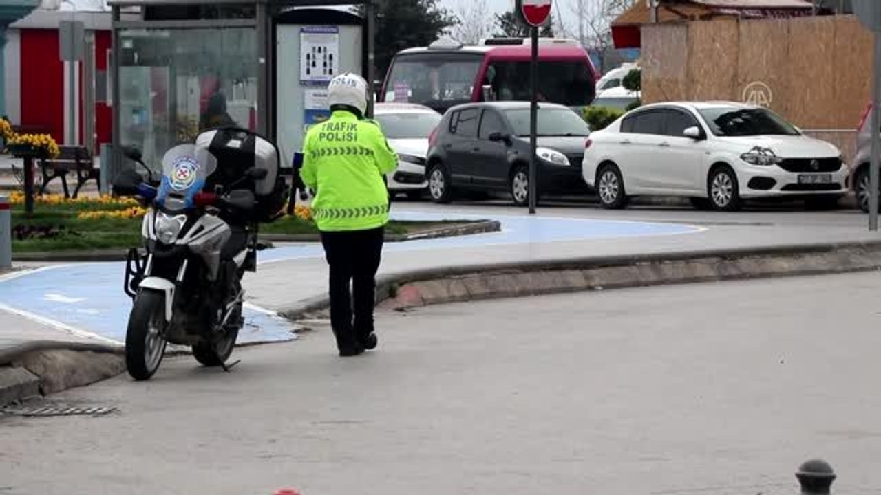 Yurt genelinde "evde kal" çağrısına büyük oranda uyuluyor - YALOVA/DÜZCE/