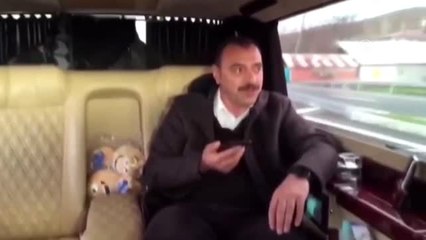 Umre için biriktirdiği parasını bağışlayan küçük kıza Elazığ Valisi'nden sürpriz