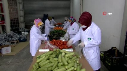 Yaşlıların tüm ihtiyaçlarını evlerine götürüyor