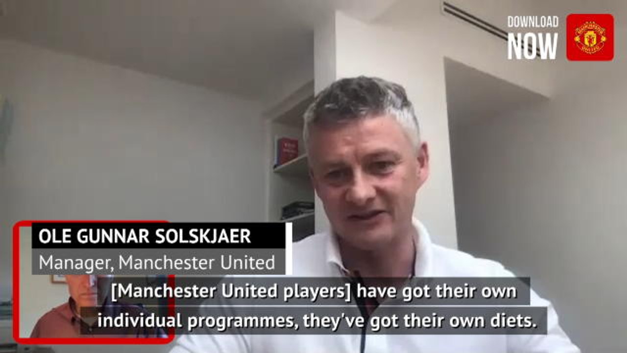 Solskjaer urges Man United players to practice skills in the garden