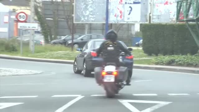 Motos para llevar los deberes escolares a los más pequeños