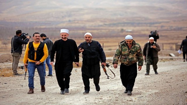 حركة رجال الكرامة تحمل روسيا مسؤولية المجزرة في القريا - هنا سوريا