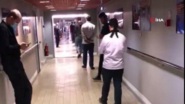 - Yunan bayraklı gemi karantinaya alındı- Gemide 160 Türk mürettebat bulunuyor
