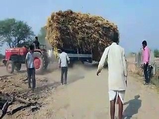 Trolley overturned while watching live video