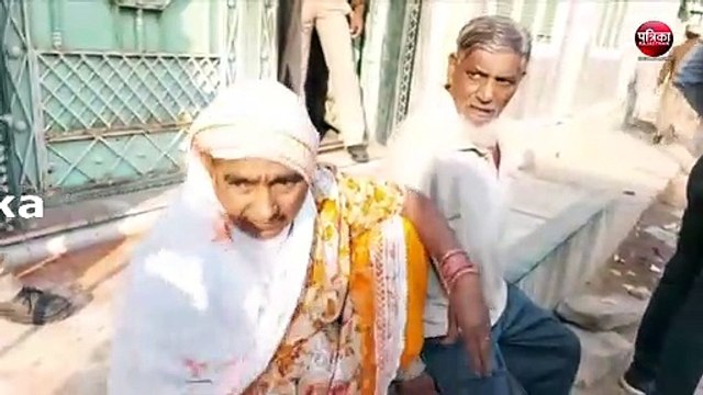 सीकर में कांग्रेस व निर्दलीय समर्थकों के बीच जमकर पथराव, पुलिस ने किया लाठीचार्ज