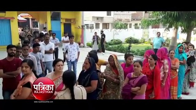 बांसवाड़ा निकाय चुनाव : शाम पांच बजे तक 69.29 फीसदी वोटिंग, इसके बाद भी लगी रही मतदाताओं की लाइनें