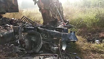 BIG NEWS: दुर्घटना के बाद चावल लदे ट्रक में लगी आग, दो की मौत