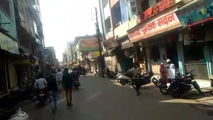 सामान्य की तरफ शहर ने किया रूख, बाजार खुले और सड़क पर चहल-पहल