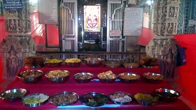 खेड़ में उमड़ा श्रद्धा का ज्वार, सजा हाटा बाजार
