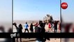 तुर्की सेना पर सीरिया में पत्थरबाजी