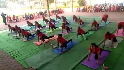 18 मिनट में किया 108 बार सूर्य नमस्कार, देखें वीडियो