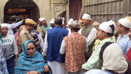 महाराष्ट्र में सरकार बनाने से पहले ब्रह्माजी और ख्वाजा साहब से लिया आशीर्वाद