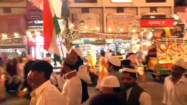 शहर भर में ईद मिलादुन्नबी की धूम, शान से निकला जुलूस ए मोहम्मदी