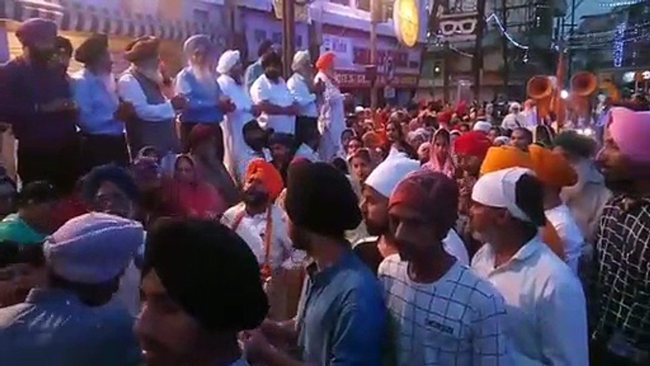 शनिवार सुबह निकली प्रभातफेरियां