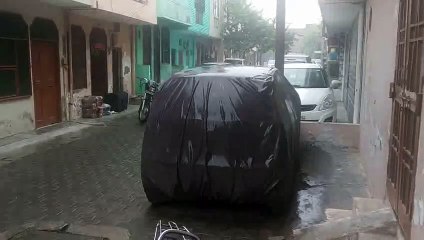 Weather Alert:  दिन में स्ट्रीट लाइटें जलने के बाद निकल आए छाते और स्वेटर, तीन दिन बाद इतनी बढ़ेगी ठंड
