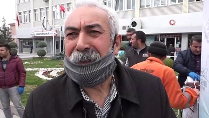 Kırşehir’de, belediye şehirde 3 noktaya dezenfekte istasyonu kurdu