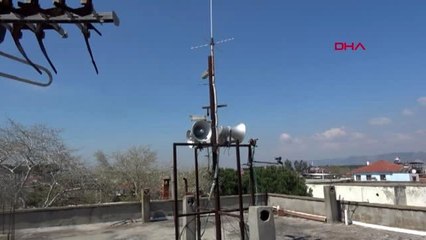 AYDIN Muhtardan Ege şivesiyle 'evde kalın' uyarısı: Dinlemeseniz, ölüp gidesiniz