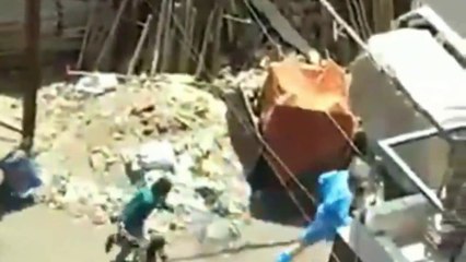 Corona से आजादी दिलाने ग‌ए थे। बदलें क्या मिला: पत्थर, जूते,डंडे?? इंदौर  रानीपुरा मध्यप्रदेश