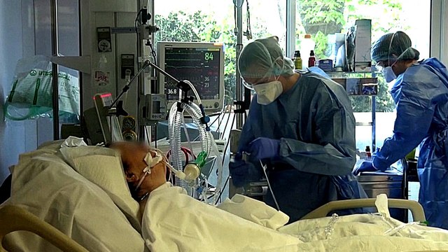 Coronavirus deaths reach more than 30,000 in Europe