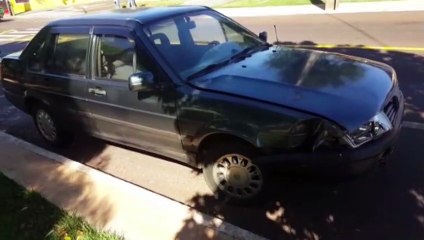 Carros se envolvem em colisão no Bairro Brasília