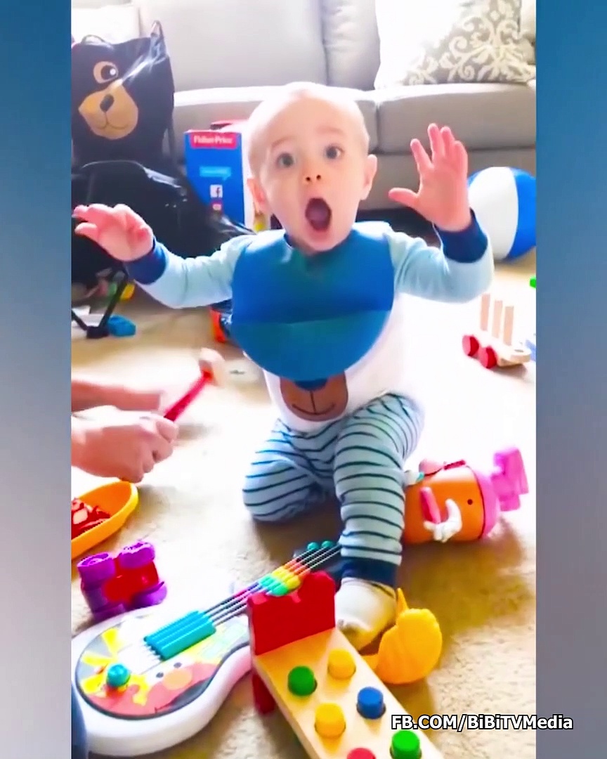 Baby Reacts To The Sound Of The Guitar